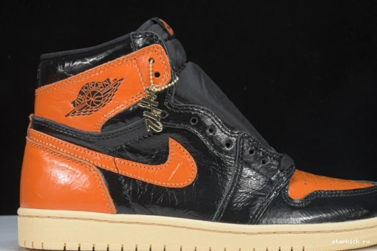 Backboard 3.0  555088-028 1  Retro 555088-028 High Shattered Jordan 0820